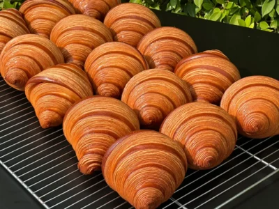 Plain Croissant